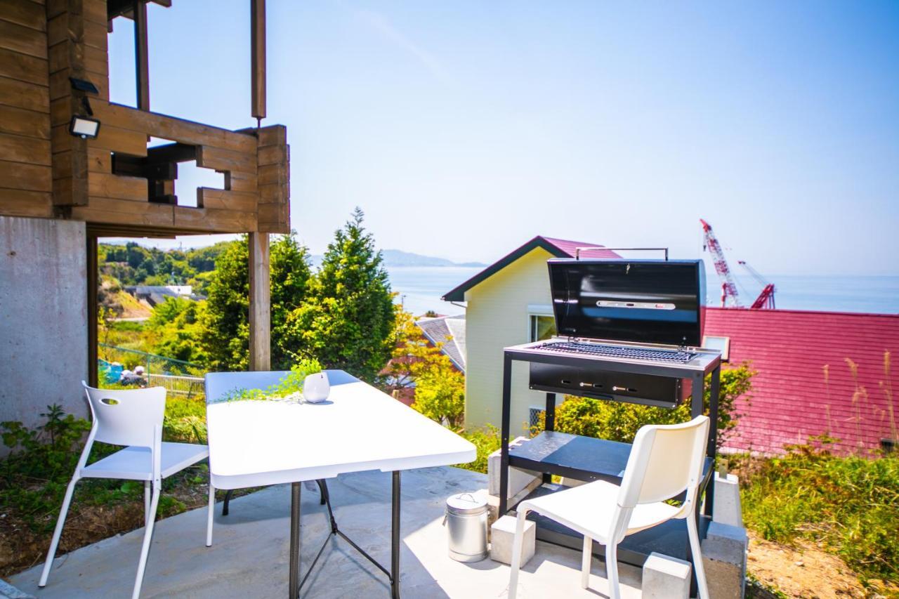 فيلا Awaji Seaside Log House In Goshiki 1 Sumoto المظهر الخارجي الصورة