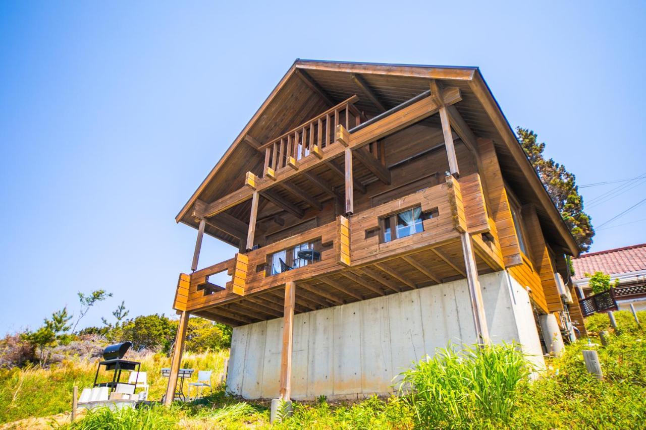 فيلا Awaji Seaside Log House In Goshiki 1 Sumoto المظهر الخارجي الصورة