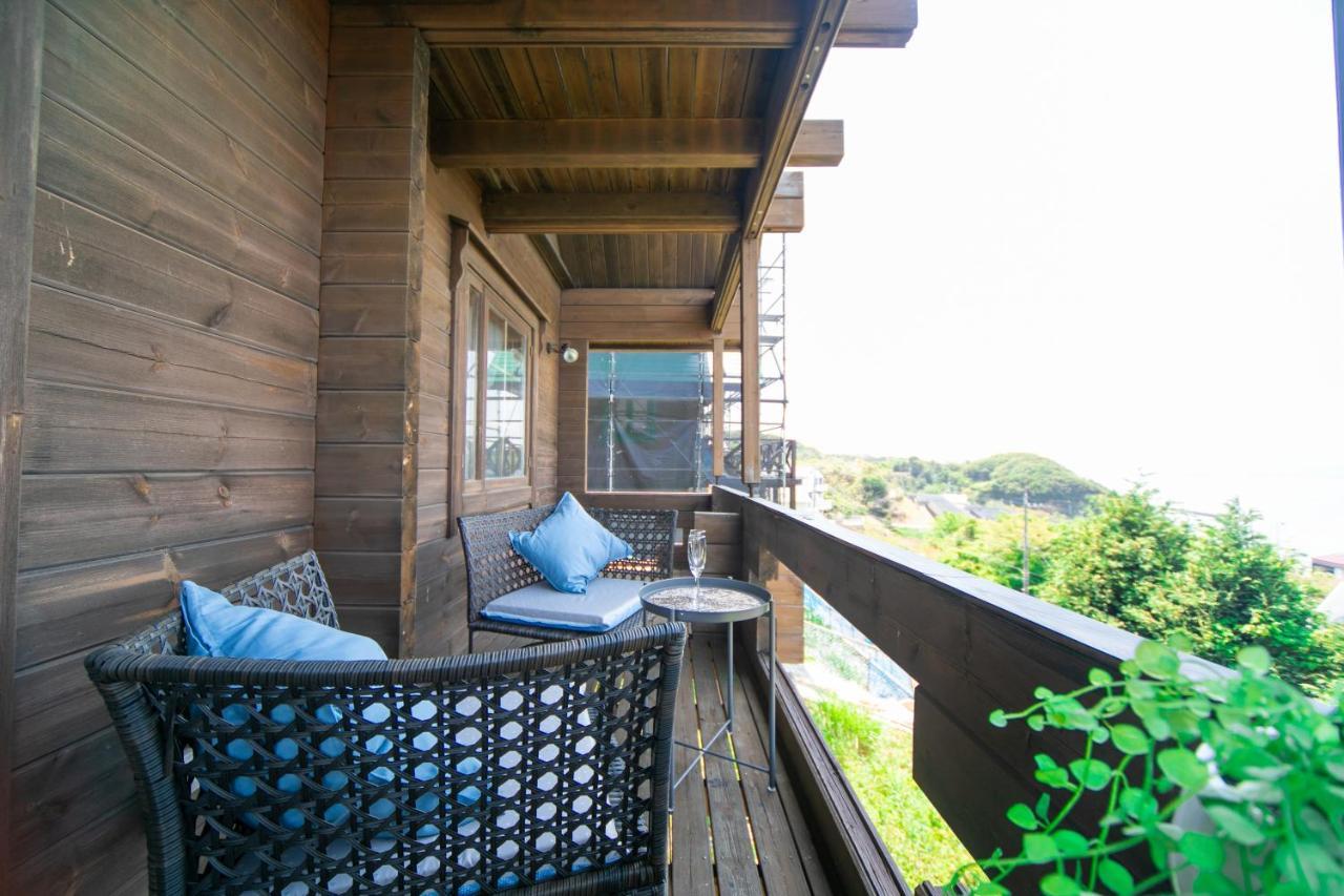 فيلا Awaji Seaside Log House In Goshiki 1 Sumoto المظهر الخارجي الصورة